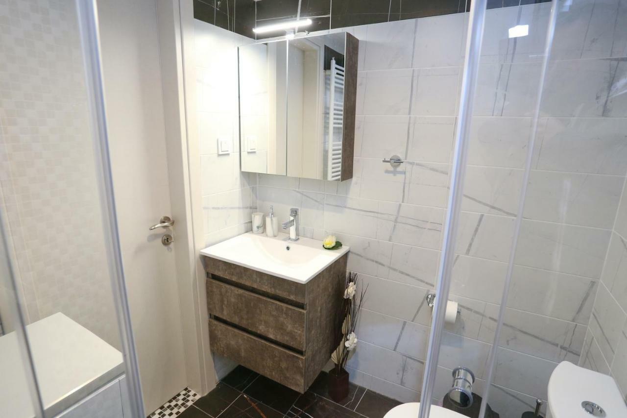 Oli'S Luxury Apartment Saloniki Zewnętrze zdjęcie